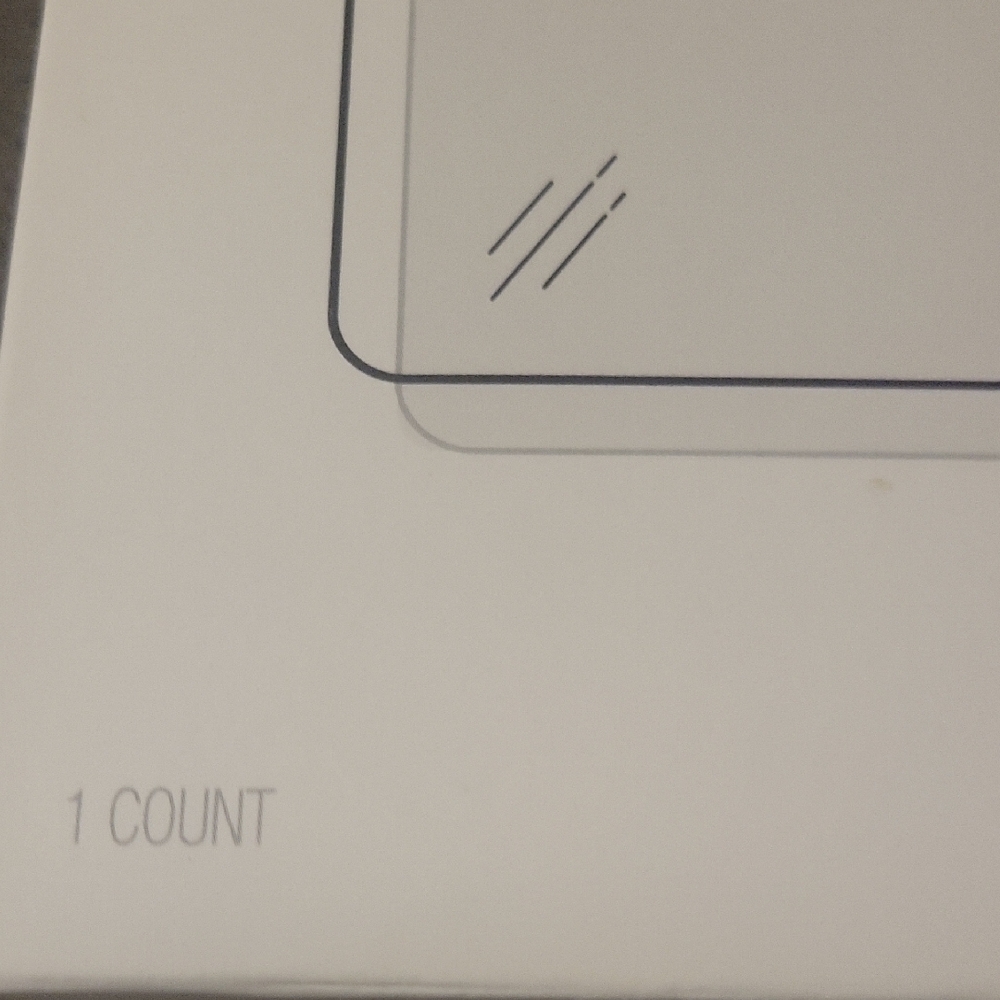White Screen Protector - Picture 3 of 7